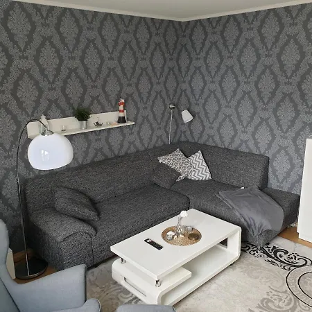 Strandstraße 51a FeWo Kaptäns Suite-2